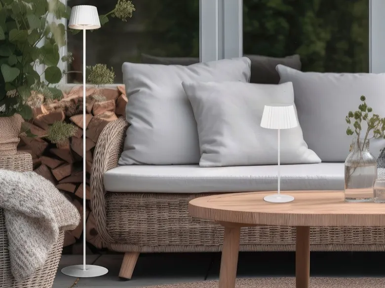Akku LED Tischleuchte SUAREZ kabellos für Innen & Außen, Weiß - Höhe 39cm