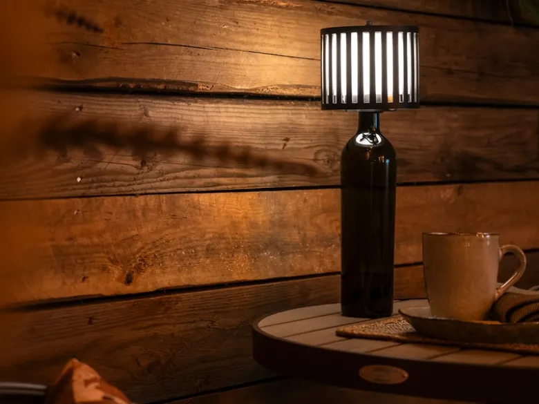 Akku Tischleuchte BOTTLE mit abnehmbaren Leuchtenkopf, Höhe 29cm
