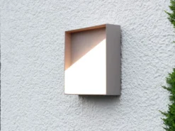 Akku Wandleuchte MEG dimmbar für Innen & Außen zum Kleben, Sandfarben, 15cm