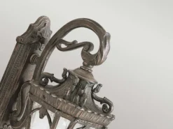 Antike Außenwandleuchte TOURNAI hängend Bronzefarbig, Höhe 46cm