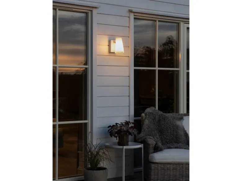 Außenwandleuchte Downlight FANO Weiß mit Bewegungssensor, Höhe 21,5cm IP54 E27