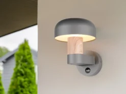 Außenwandleuchte FRASER Holzoptik mit Bewegungsmelder, H: 24cm