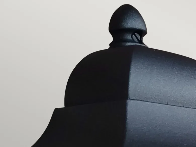 Außenwandleuchte Höhe 32,5cm Halbschale Schwarz mit reflektierender Rückwand