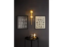 Außergewöhnliche LED Wandlampe Messing 2 flammig Glaskugel Amber, Höhe 60cm
