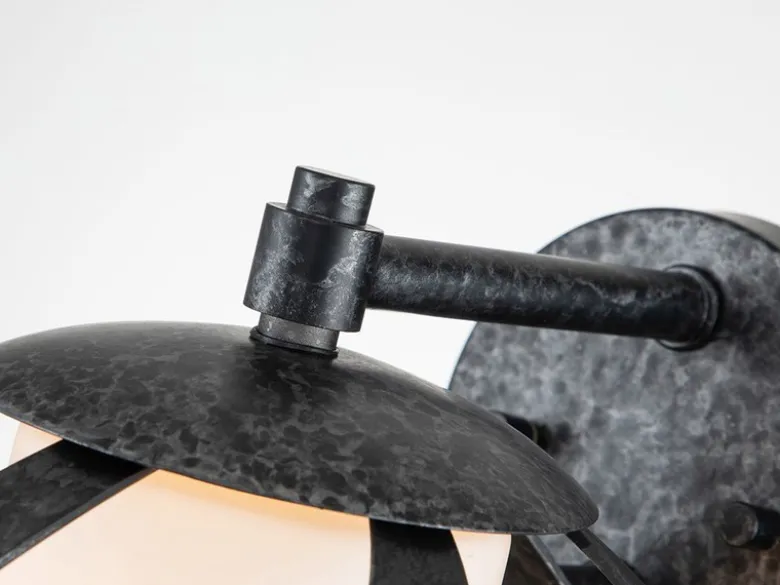 Außergewöhnliche Wandleuchte BLACKSMITH für Innen & Außen, Höhe 28cm