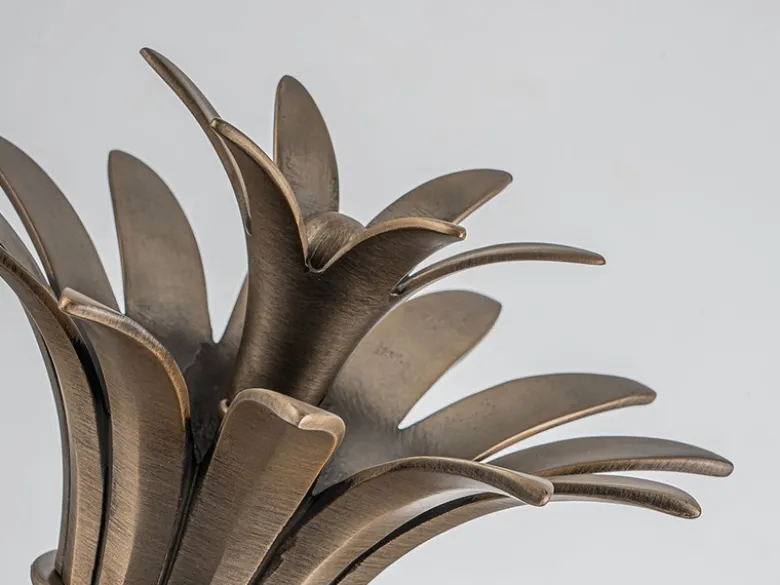 Ausgefallene Außenwandleuchte PLANTATION Bronzefarbig, Höhe 54cm