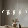 Ausgefallene LED Pendelleuchte HELIX Weiß / Silber, Breite 80cm
