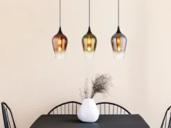 Ausgefallene LED Pendelleuchte mit drei bunten Glasschirmen, Breite 83cm