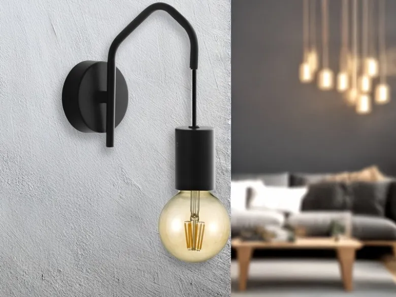 Ausgefallene LED Wandlampe 1-flammig Metall Schwarz, Höhe 17,5cm