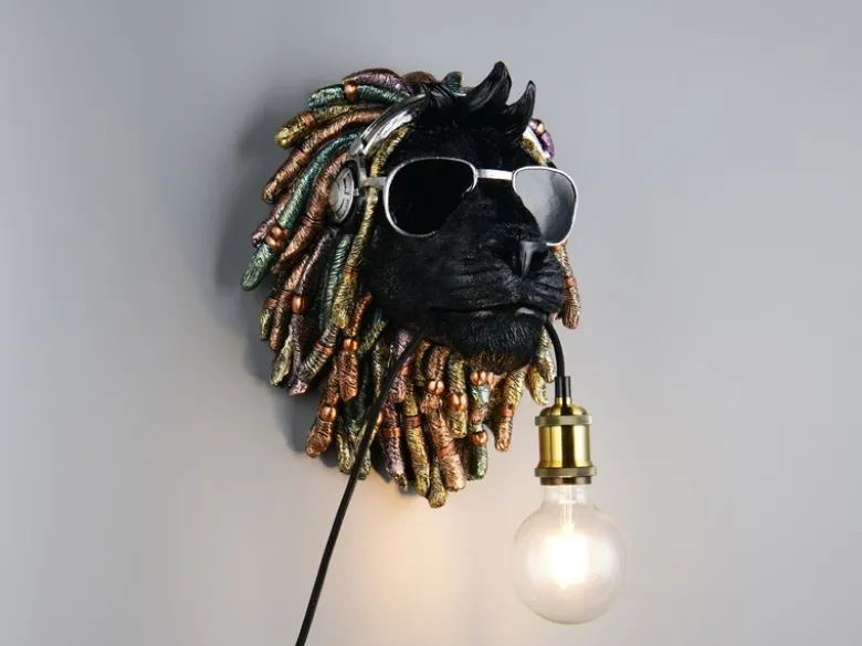 Ausgefallene LED Wandleuchte Löwenkopf mit Stecker und Schalter, Höhe 38cm