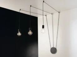 Ausgefallene Pendelleuchte 3-flammig in Schwarz - Wandmontage, Kabel jeweils 5m
