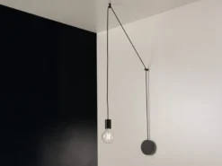 Ausgefallene Pendelleuchte 1-flammig in Schwarz - Wandmontage, Kabel 5m