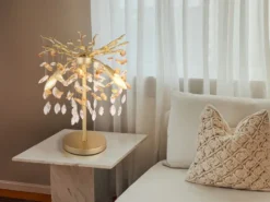 Ausgefallene Tischlampe QUEENA Gold mit Glas Kristall 2-farbig, Höhe 50cm