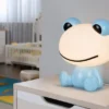 Ausgefallene USB Tischlampe Frosch mit RGB Farbwechsel, Blau Höhe 24cm