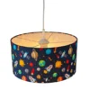 Coole Weltraum LED Hängelampe für Kinderzimmer mit Stoffschirm, bunt Ø 35cm