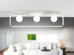 Deckenleuchte ROXY 3 flammig Weiß mit Glaskugeln Opalweiß, Breite 80cm