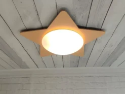 Deckenleuchte Stern fürs Kinderzimmer mit Holz Pfirsichfarben, Ø 53cm & E27 LED