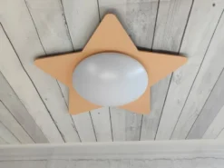 Deckenleuchte Stern fürs Kinderzimmer mit Holz Pfirsichfarben, Ø 53cm & E27 LED