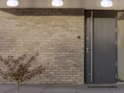 Deckenleuchte VRANOS fürs Bad, IP44, Aluminium silber, Abdeckung opal, Ø 24cm