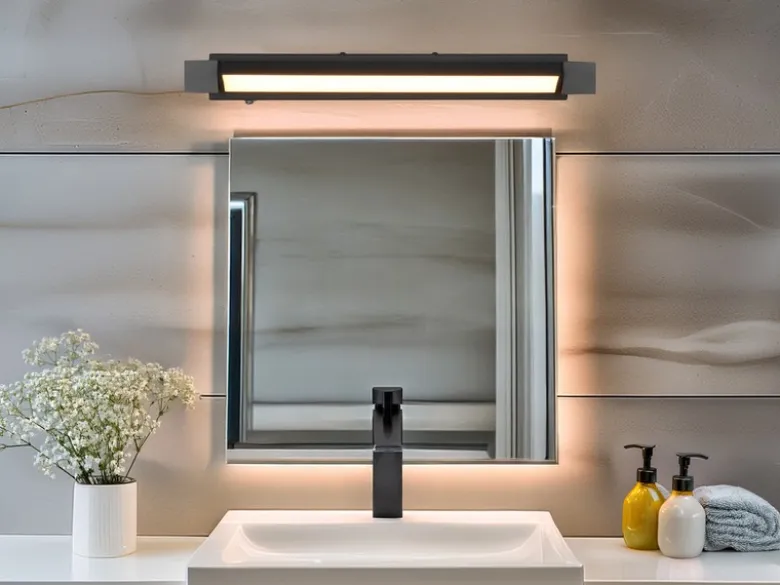 Dimmbare LED Bad Spiegelleuchte FABRIZIO schwenkbar, Schwarz Breite 50cm