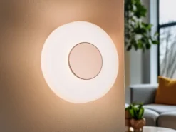 Dimmbare LED Wandleuchte CELESTE mit Glasschirm Weiß, Ø 22cm