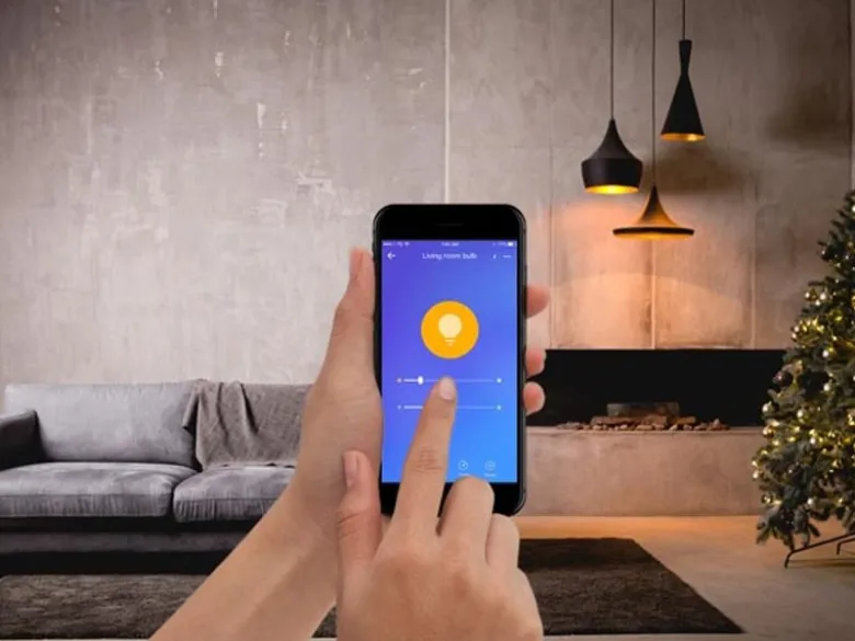 E27 LED WIFI, 6,5 Watt 555 Lumen, 2200-2700 Kelvin, Ø6cm, per App steuerbar