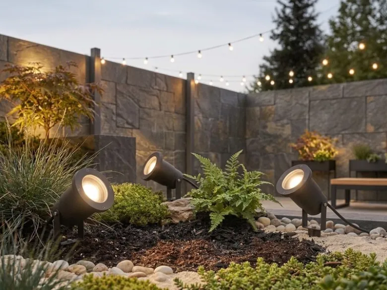 3-er SET Gartenstrahler mit Erdspieß, Anschlusskabel, Stecker & GU10 LED