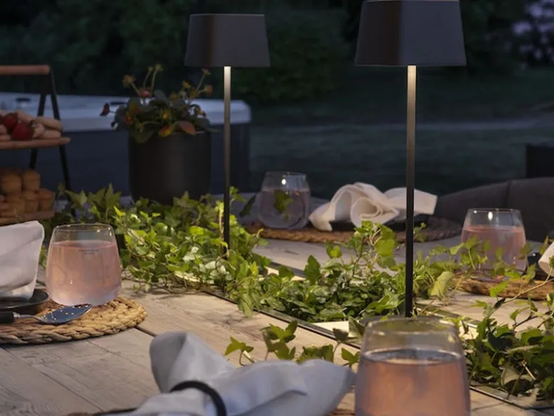 2er Set Wiederaufladbare LED Outdoor Tischleuchten dimmbar in Schwarz, Höhe 36cm