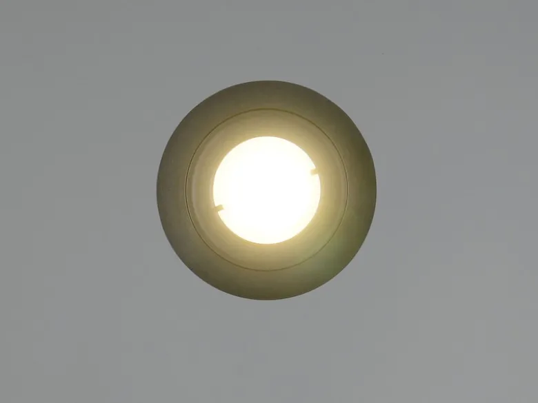 Flacher LED Einbaustrahler 230V dimmbar 3er Set Badezimmer geeignet 4000K Ø 8cm