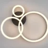 Große Deckenleuchte SCOPE Schwarz mit drei LED Ringen in Weiß, Breite 51cm