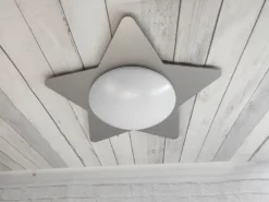 Große Deckenleuchte Stern fürs Kinderzimmer MDF Holz in Silber, E27, B 53cm