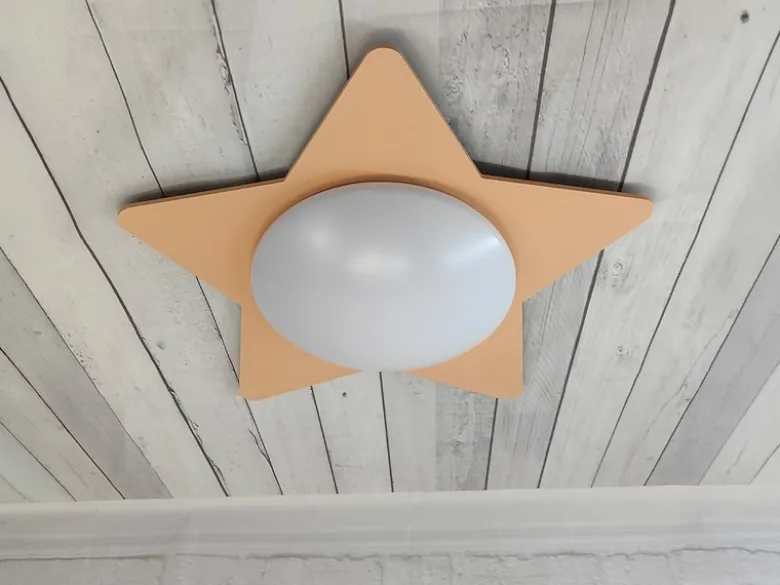 Große Deckenleuchte Stern fürs Kinderzimmer MDF Holz in Peach Fuzz, E27, B 53cm