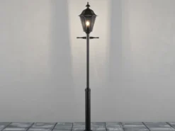 Große LED Mastleuchte aus Aluminium Schwarz, Höhe 260cm