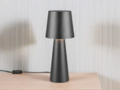 Große LED Tischleuchte aus Metall Schwarz, Höhe 40cm