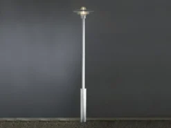 Große LED Wegeleuchte moderne Mastleuchte aus Stahl, Höhe 225cm