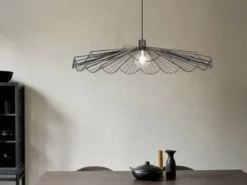 Große Pendelleuchte MARGARITA mit gefächertem Metall Gitterschirm Ø 80cm