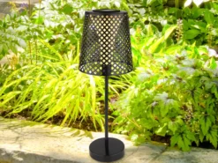 Große Solar Tischleuchten 2er SET mit gestanztem Metallschirm schwarz, Höhe 50cm