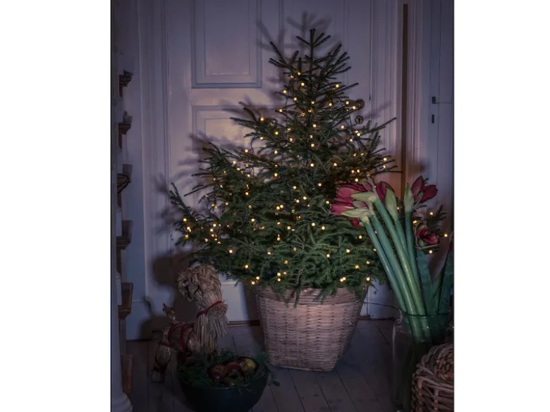 Hängende LED Christbaum Lichterkette 150 bernsteinfarbene LED´s - "Baummantel"
