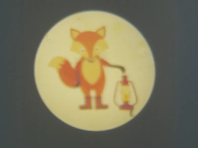 Kinderzimmer Nachtlicht WALDTIERE (6 Motive) Taschen-Projektor Batterie H: 15cm