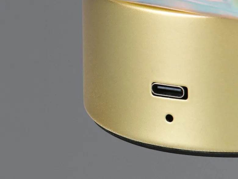 Kleine ausgefallene Akku Tischlampe STAVRO USB aufladbar, Glas bunt, Höhe 17,5cm