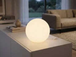Kleine Glas Kugel Tischlampe PINGPONG Weiß Ø 20cm