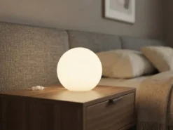 Kleine Glas Kugel Tischlampe PINGPONG Weiß Ø 20cm
