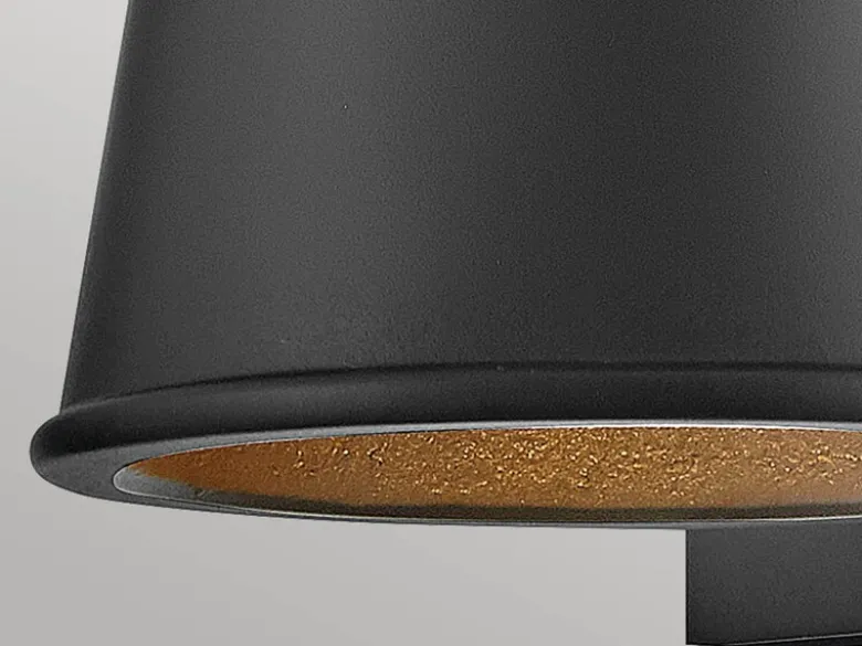 Kleine LED Außenwandleuchte HANS Schwarz, Salzluft resistent, Höhe 15,5cm