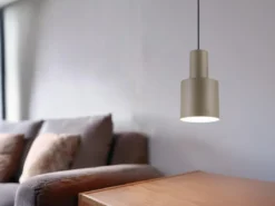 Kleine LED Pendelleuchte mit Metall Lampenschirm Taupe, Ø 12cm