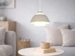 Kleine LED Pendelleuchte skandinavisch mit Metall- & Glasschirm Ø 23cm