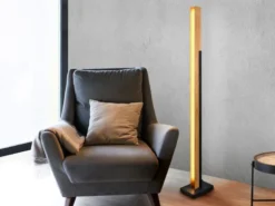Kleine LED Stehlampe KERALA aus Holz mit Touch Dimmer, Höhe 120cm