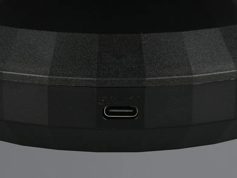Kleine LED Tischlampe ZERO Deko Lampe Batterie- oder USB betrieben Höhe 21,5cm