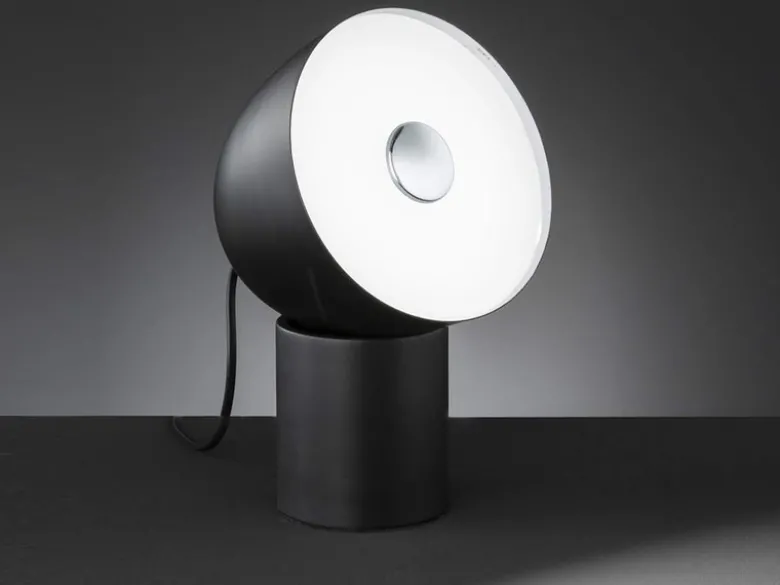 Kleine LED Tischleuchte LEE Schwarz / Weiß, Höhe 25cm