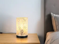Kleine LED Tischleuchte mit Korbgeflecht Lampenschirm aus Bambus, Höhe 23cm