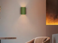 Kleine LED Wandleuchte mit Up and Down Lichteffekt, Metall Grün, Höhe 12cm